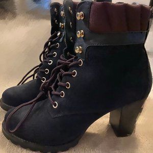 Tommy Hilfiger high heels boots